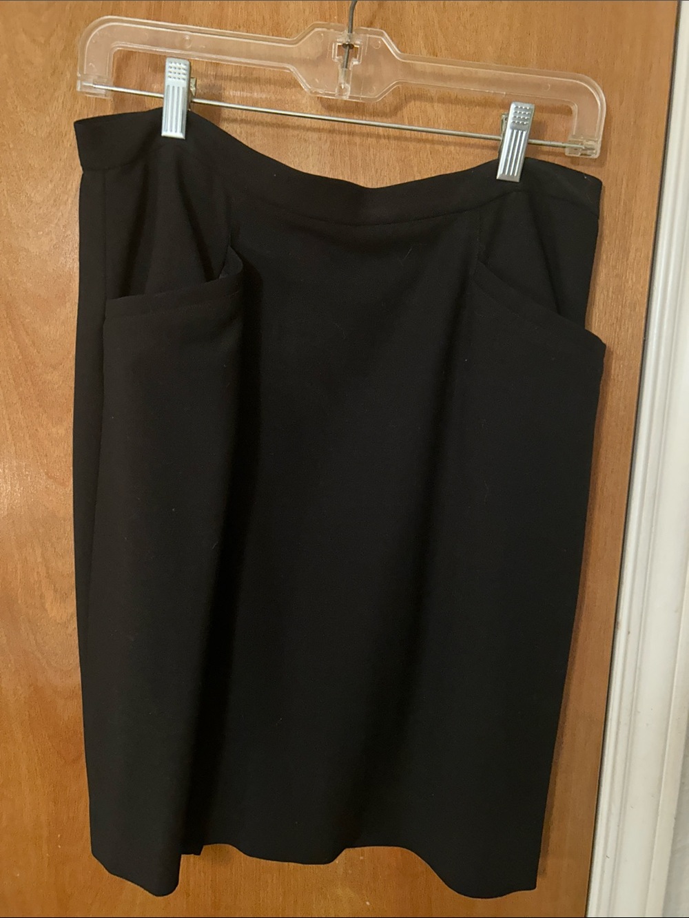 DKNY Classic Black Women's Pencil Skirt. 12